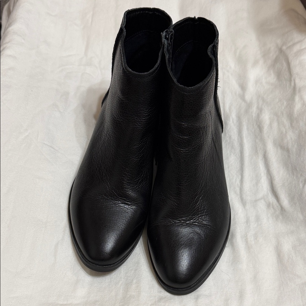 Sun + Stone Jolene Black Leather Boots Size 8